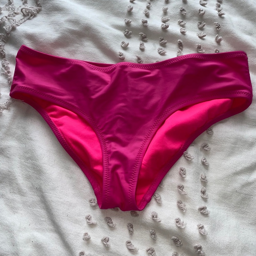 Bikini bottoms